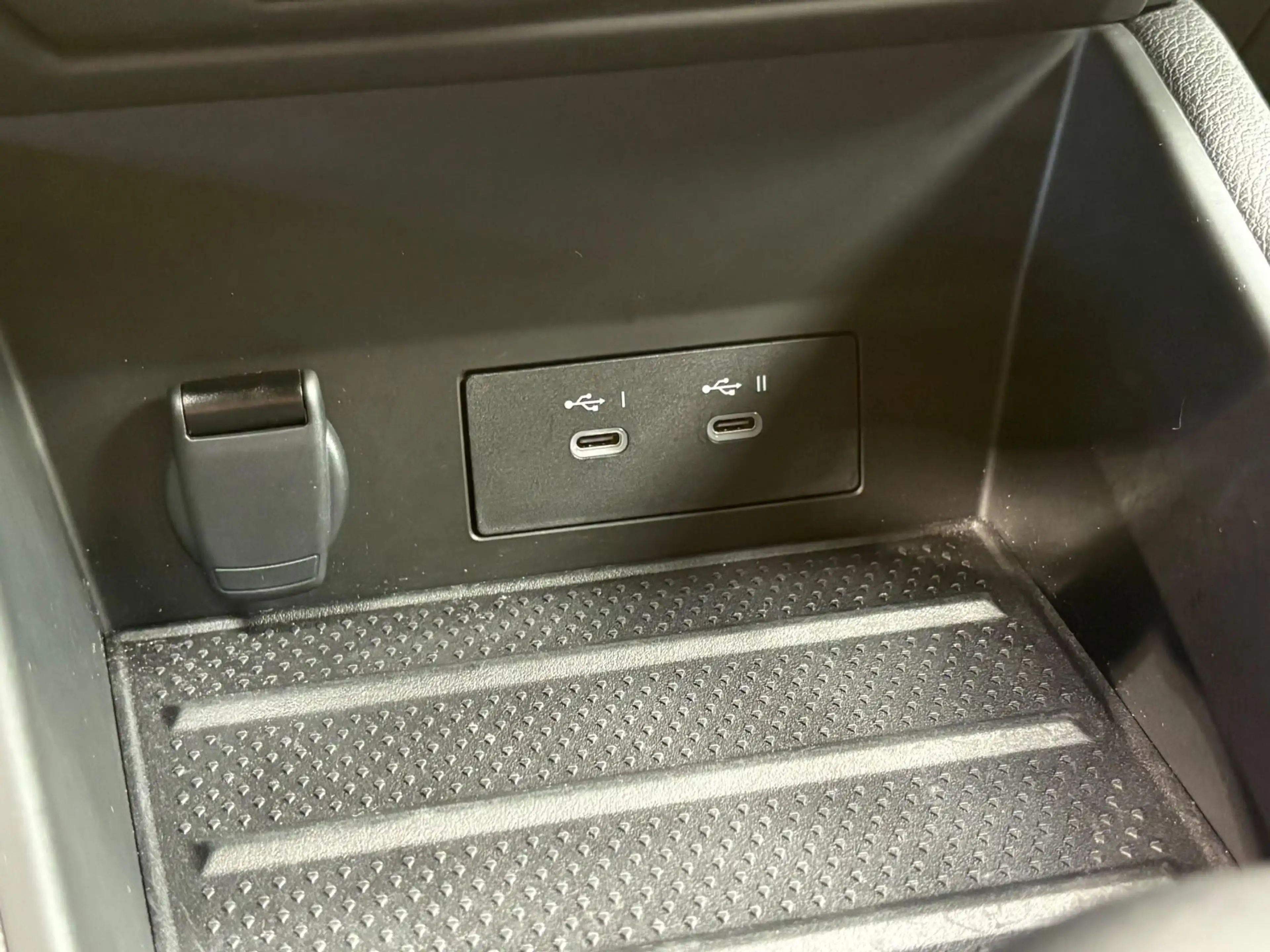 Renault Symbioz 1.6 E-Tech full hybrid 145 iconic | Navigatie | St — photo 21