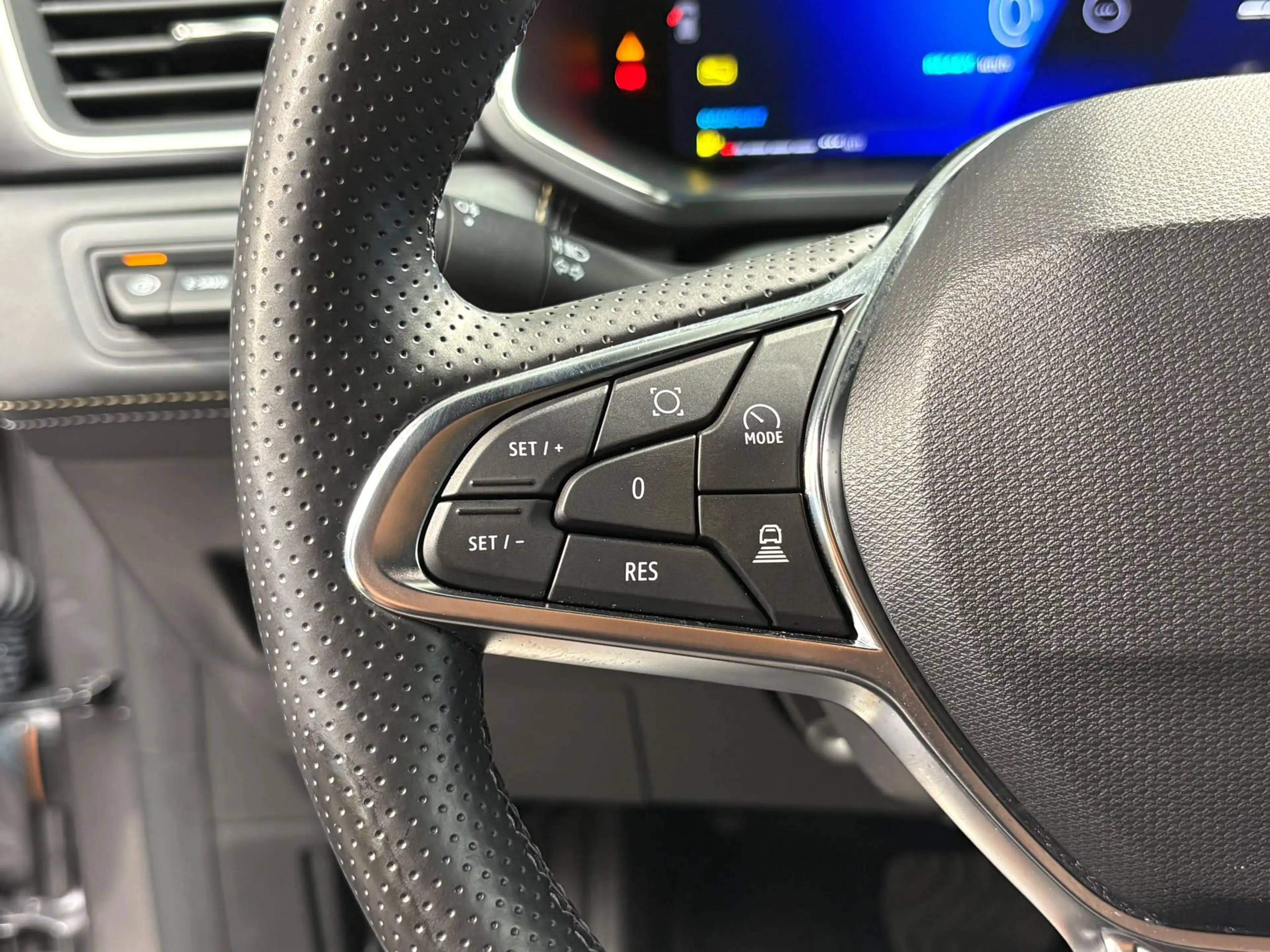 Renault Symbioz 1.6 E-Tech full hybrid 145 iconic | Navigatie | St — photo 14