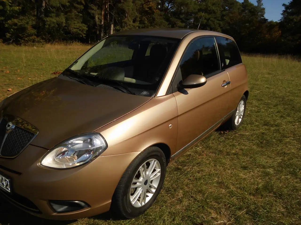 Lancia Ypsilon