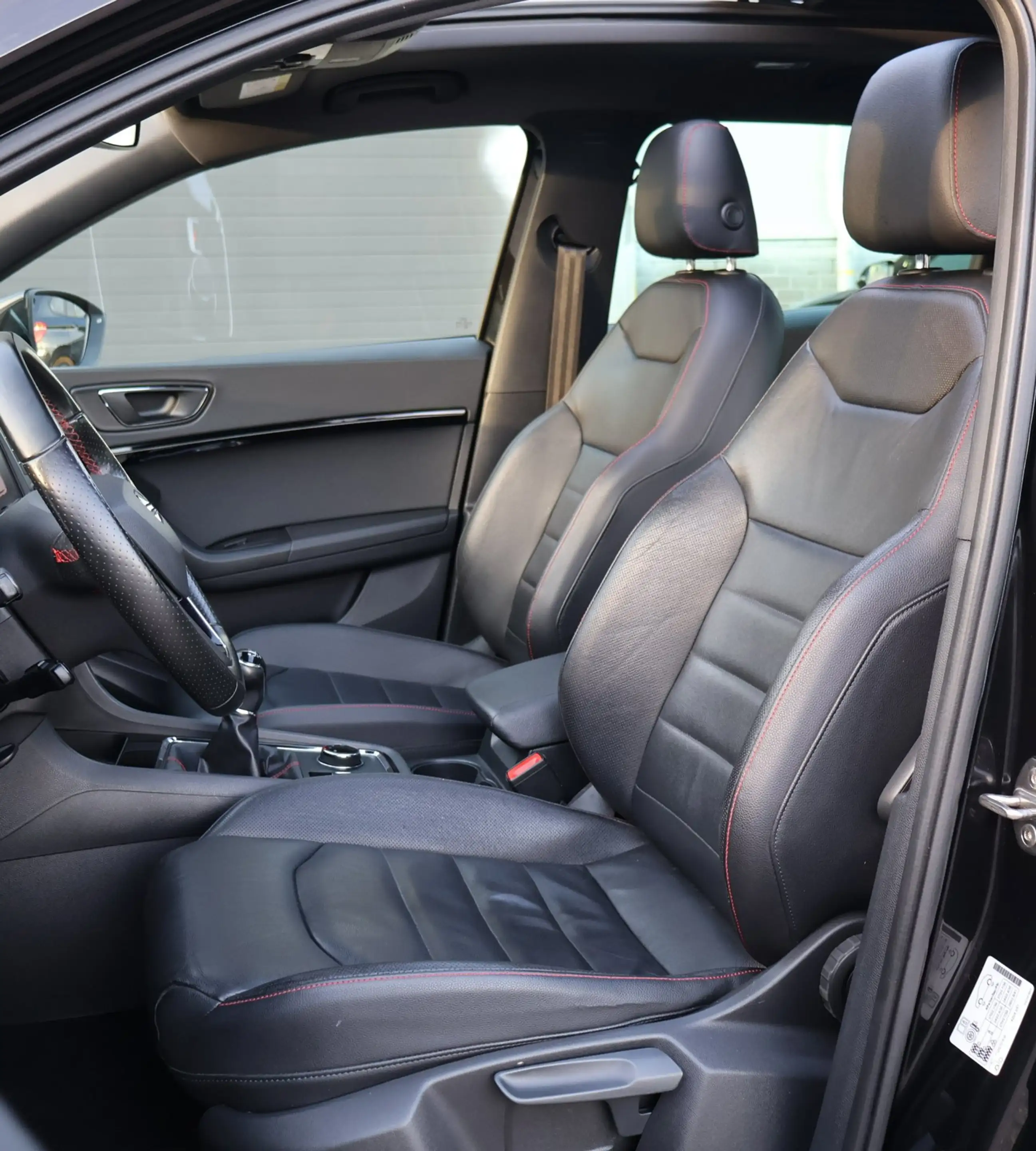 SEAT Ateca 1.5 TSI FR Business Intense Pano/Led/360 Camera/Le — photo 9