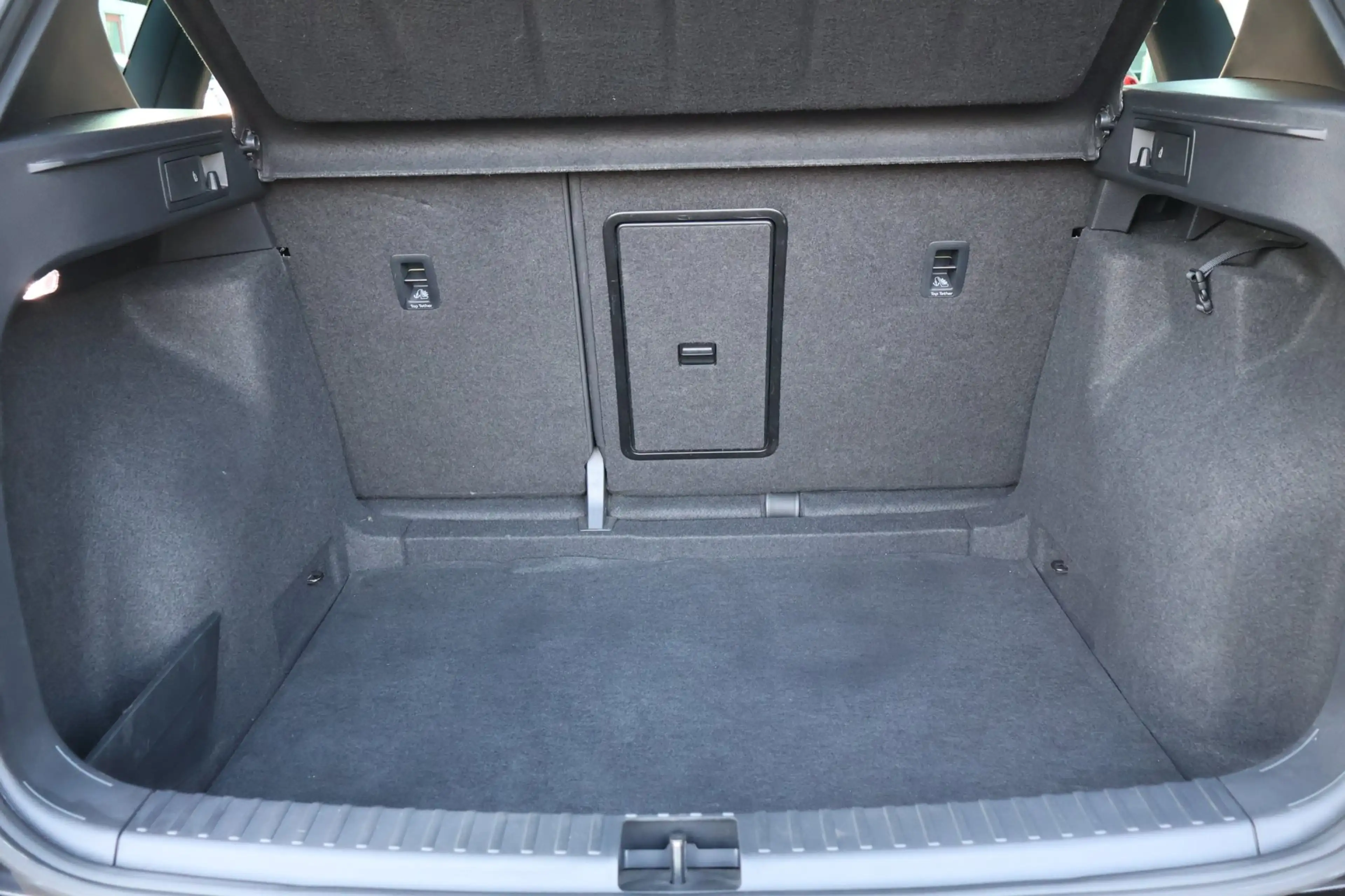 SEAT Ateca 1.5 TSI FR Business Intense Pano/Led/360 Camera/Le — photo 22