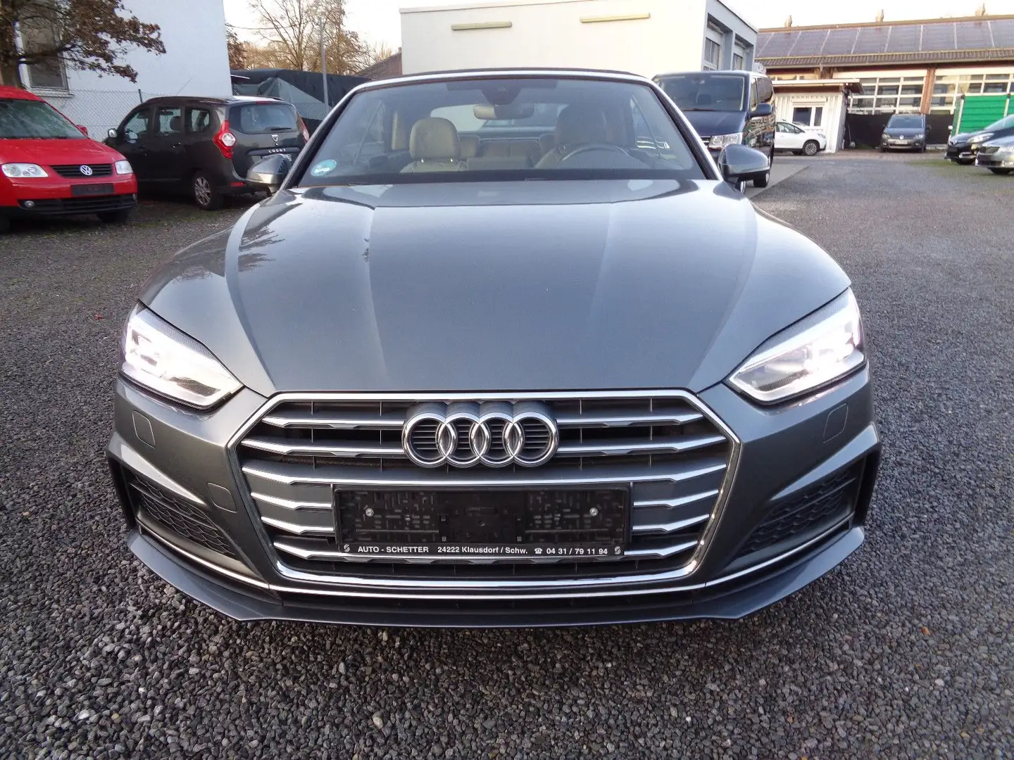 Audi A5 Cabriolet sport Grijs - 2
