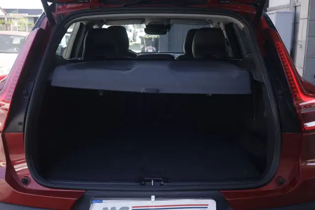 Volvo XC40 view 20