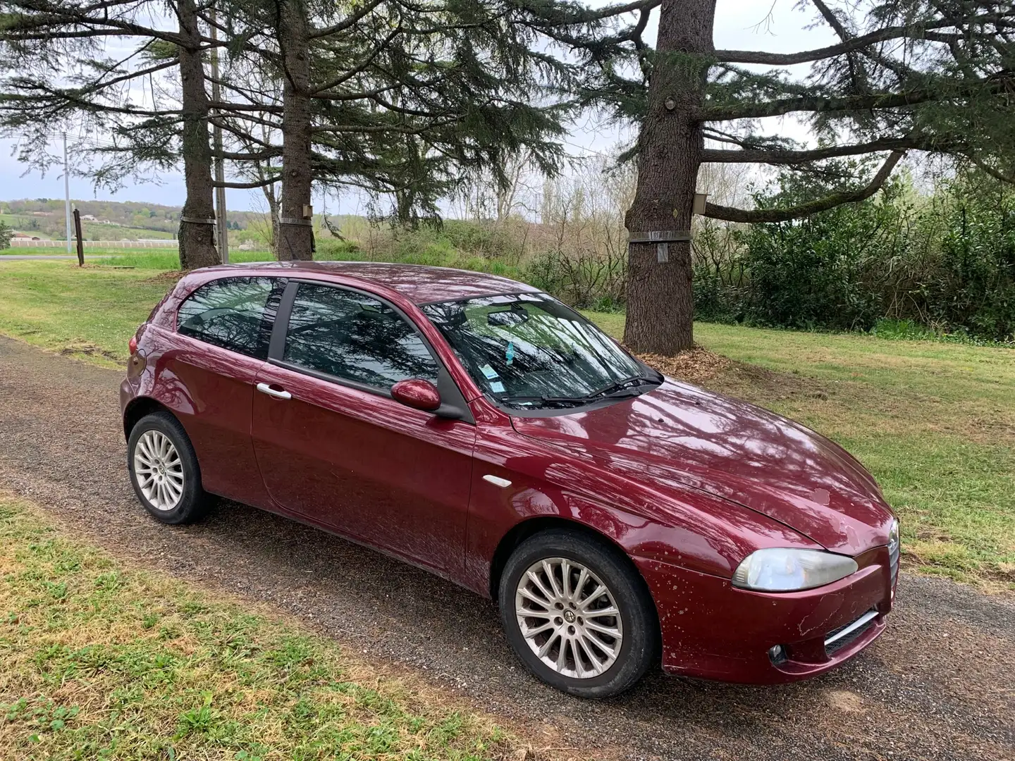 Alfa Romeo 147 alfa romeo 96000 kilomètre Roşu - 1