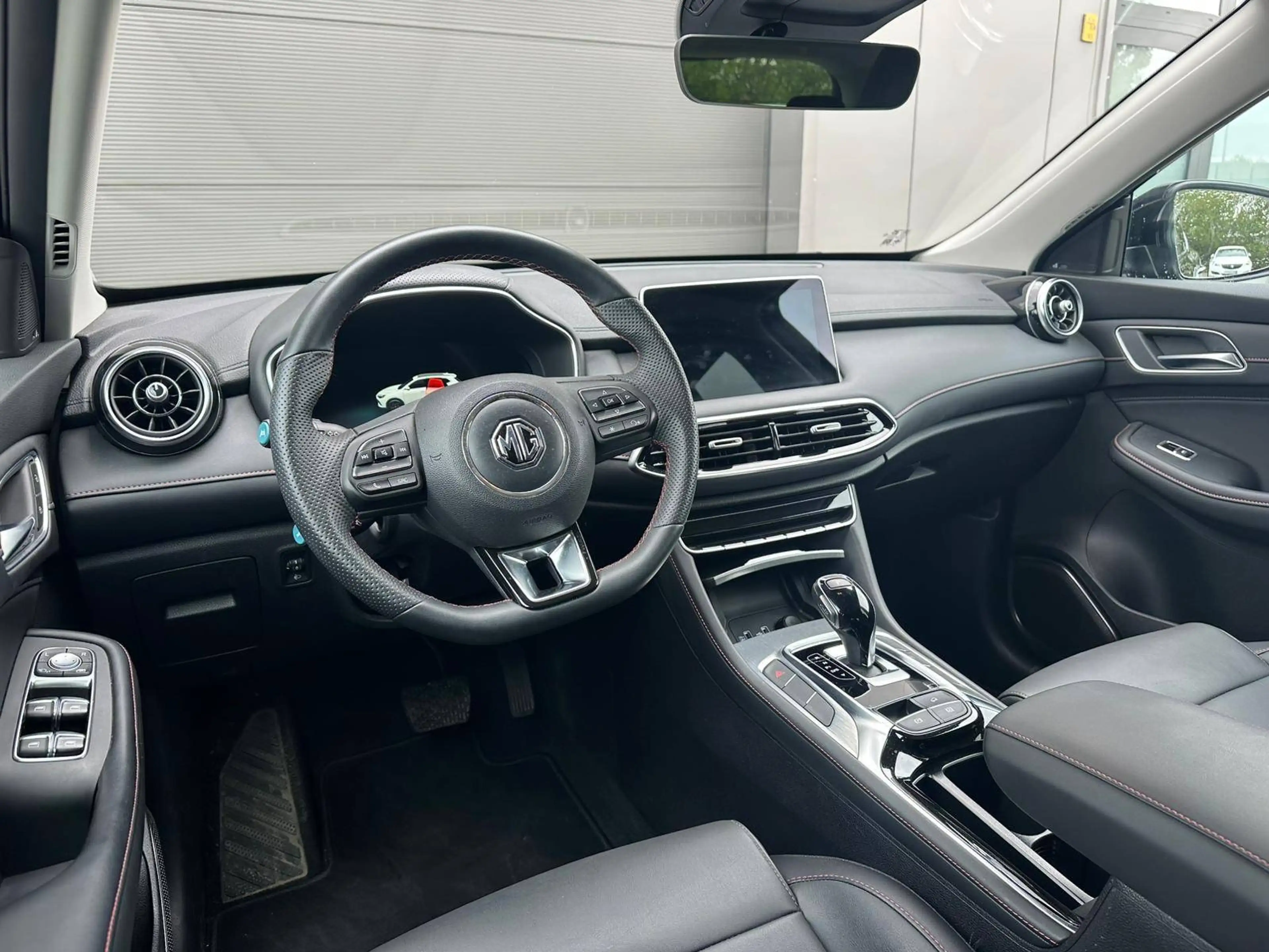 MG HS HS 1.5 T-GDi Luxury DCT — photo 5