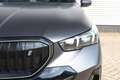 BMW i5 Touring eDrive40 M Sport / Panoramadak / Trekhaak Grijs - thumbnail 33