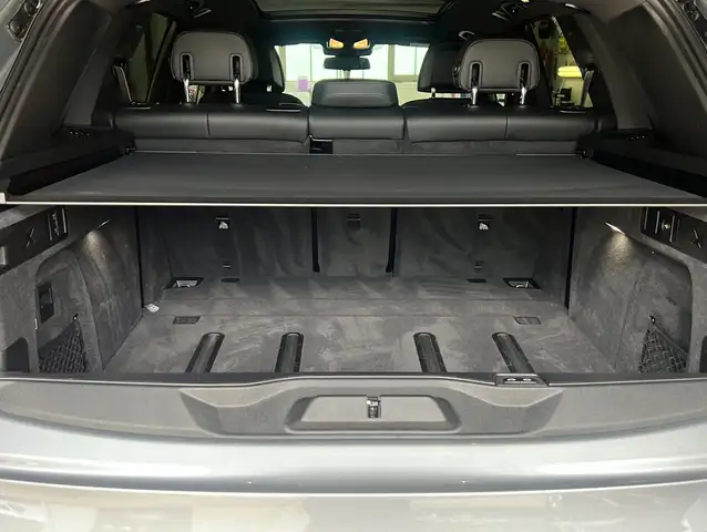 BMW X5 M view 21