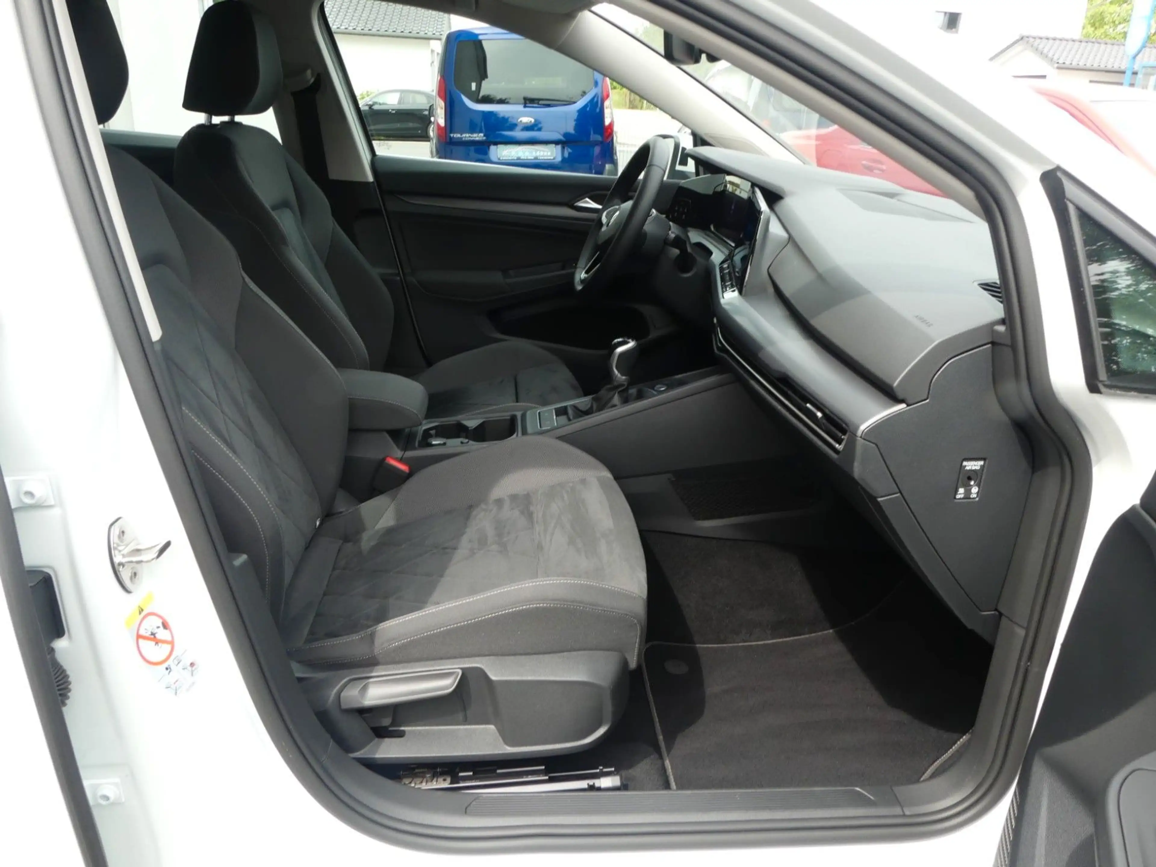 Volkswagen Golf VIII Style MASSAGE |LED+ |ACC |SPUR |SIDE — photo 10