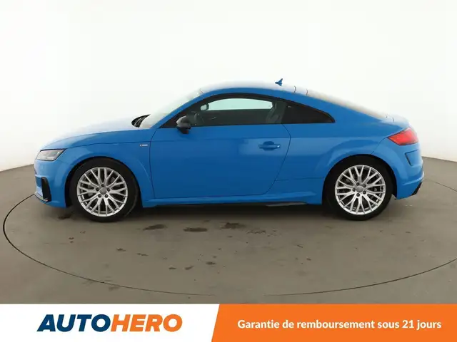 Audi TT view 3
