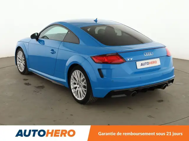 Audi TT view 4