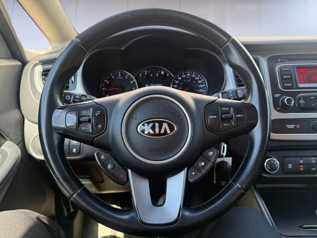 Kia Rondo fotografie Kia Rondo