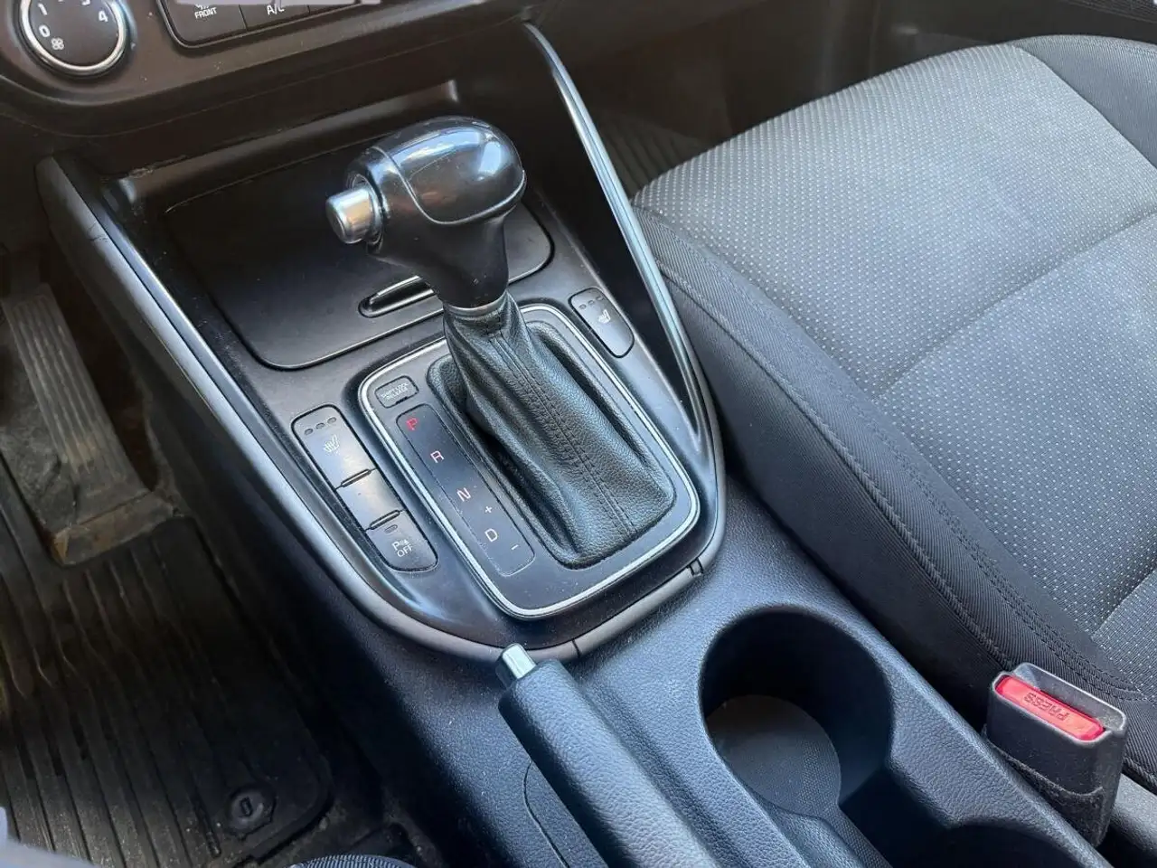 Kia Rondo fotografie Kia Rondo