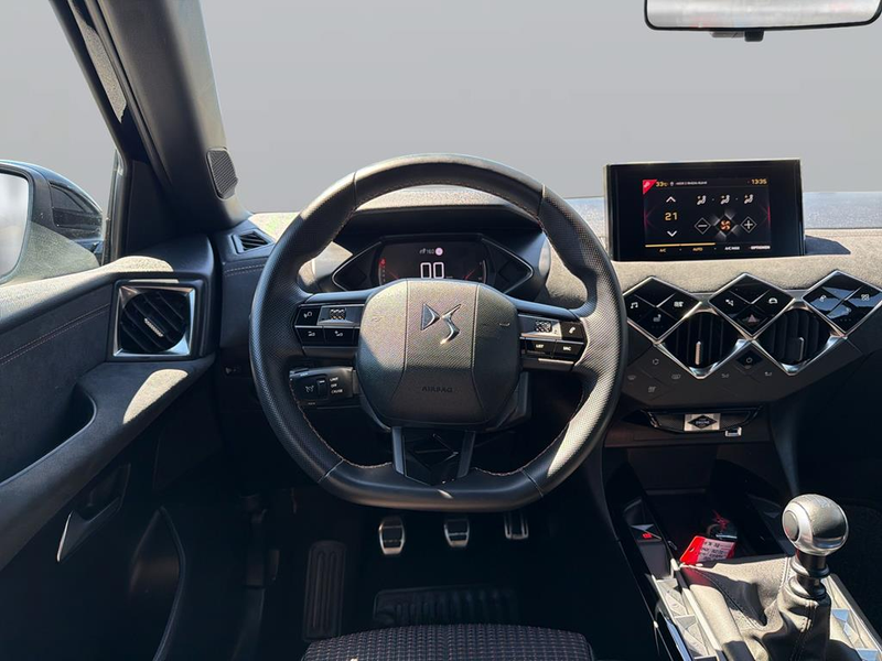 DS Automobiles DS 3 Crossback DS3 Performance Line KLIMA+PDC+SITZHZG — photo 14
