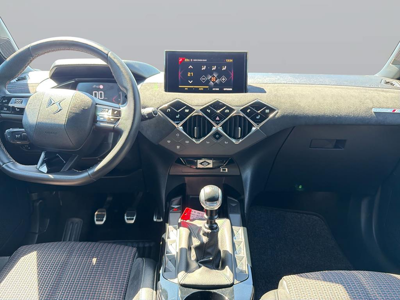 DS Automobiles DS 3 Crossback DS3 Performance Line KLIMA+PDC+SITZHZG — photo 11
