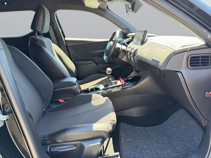 DS Automobiles DS 3 Crossback DS3 Performance Line KLIMA+PDC+SITZHZG — photo 12