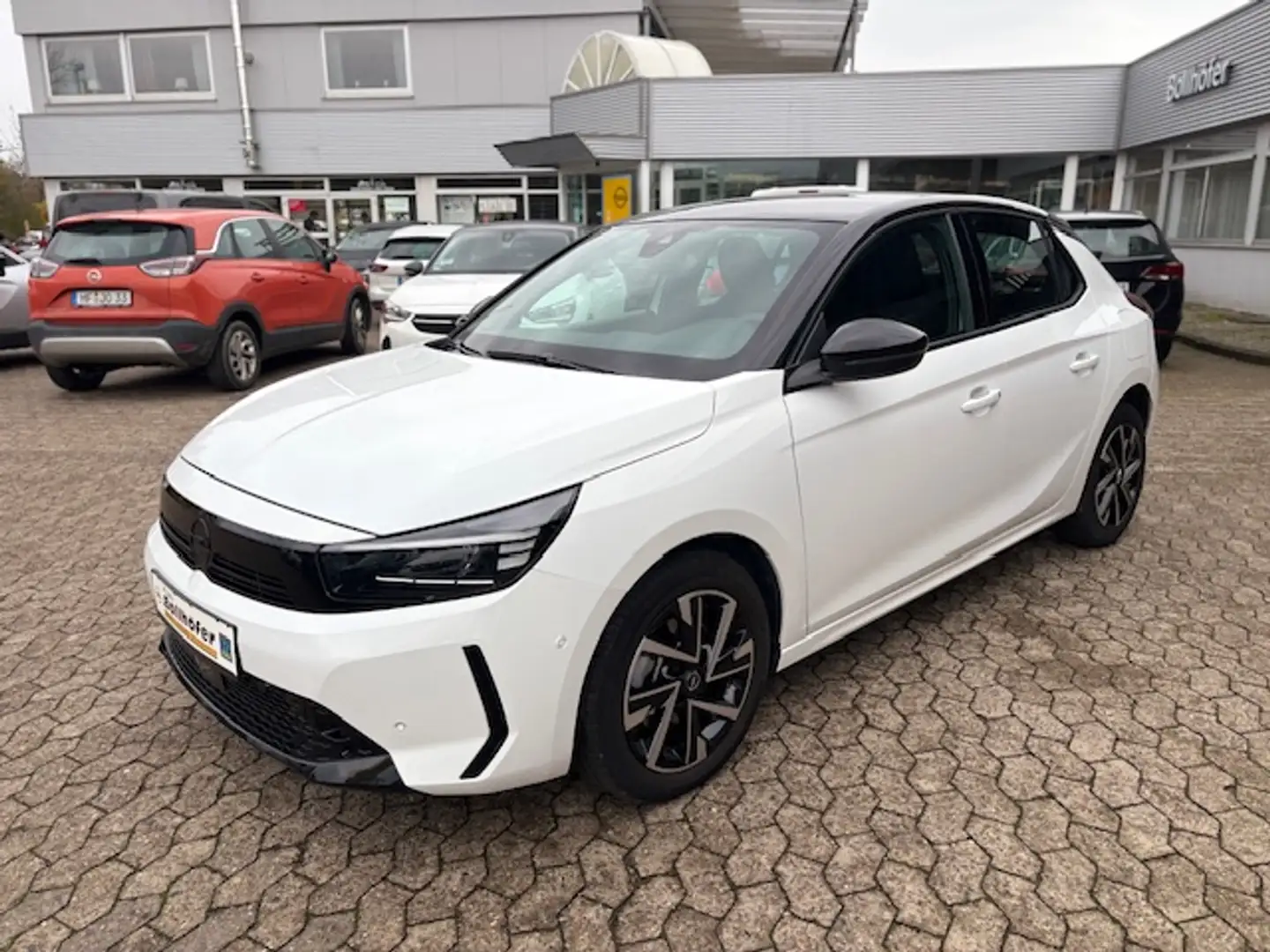 Opel Corsa 1.2 GS PDC V+H+180CAM/MULTI-RADIO/Allwetter Weiß - 1