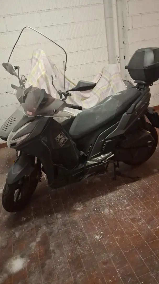 Kymco Agility 125 Tucano Negro - 1
