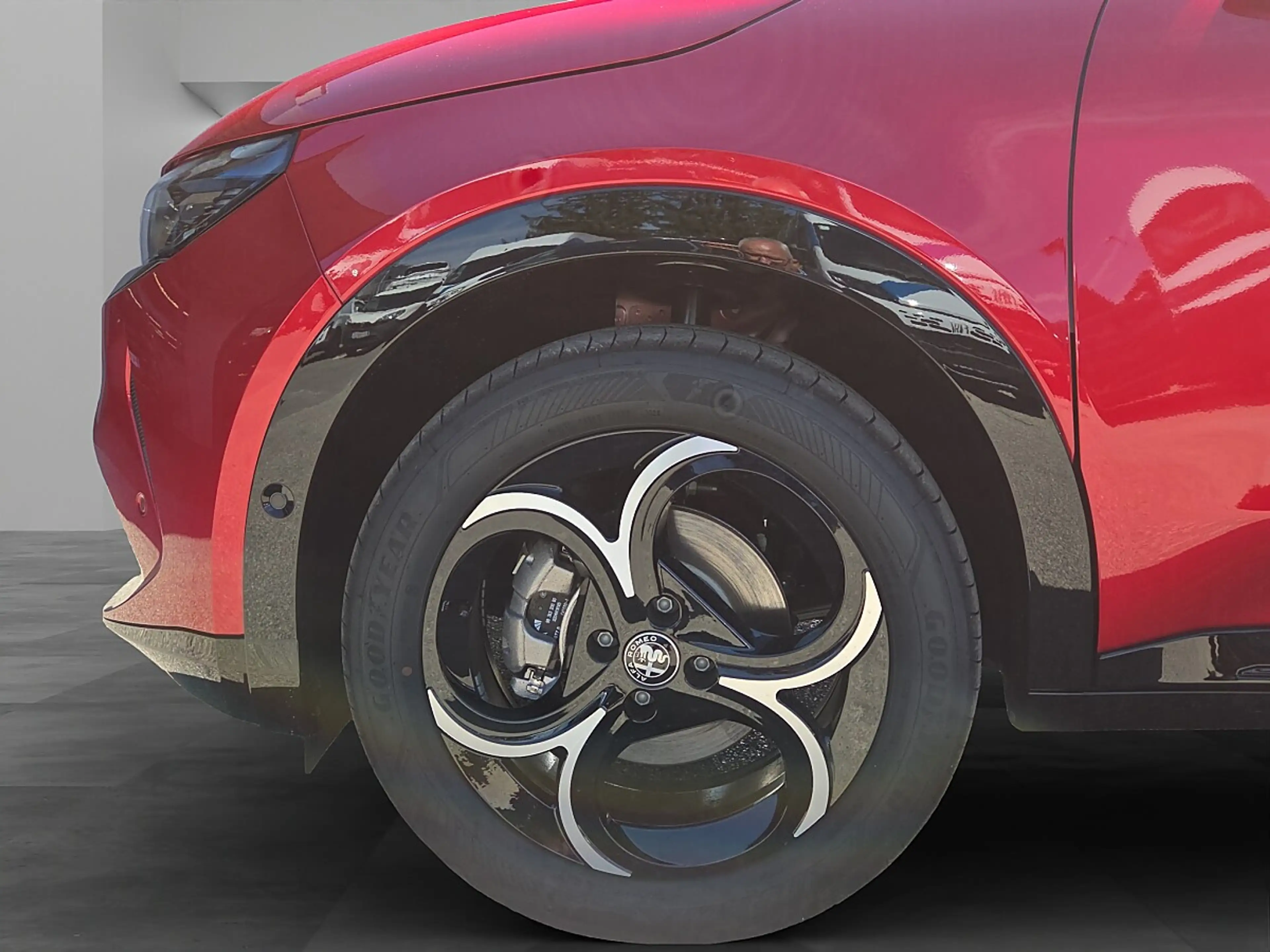 Alfa Romeo Junior Ibrida Ti 1.2 MHEV e-DCT6 — photo 14