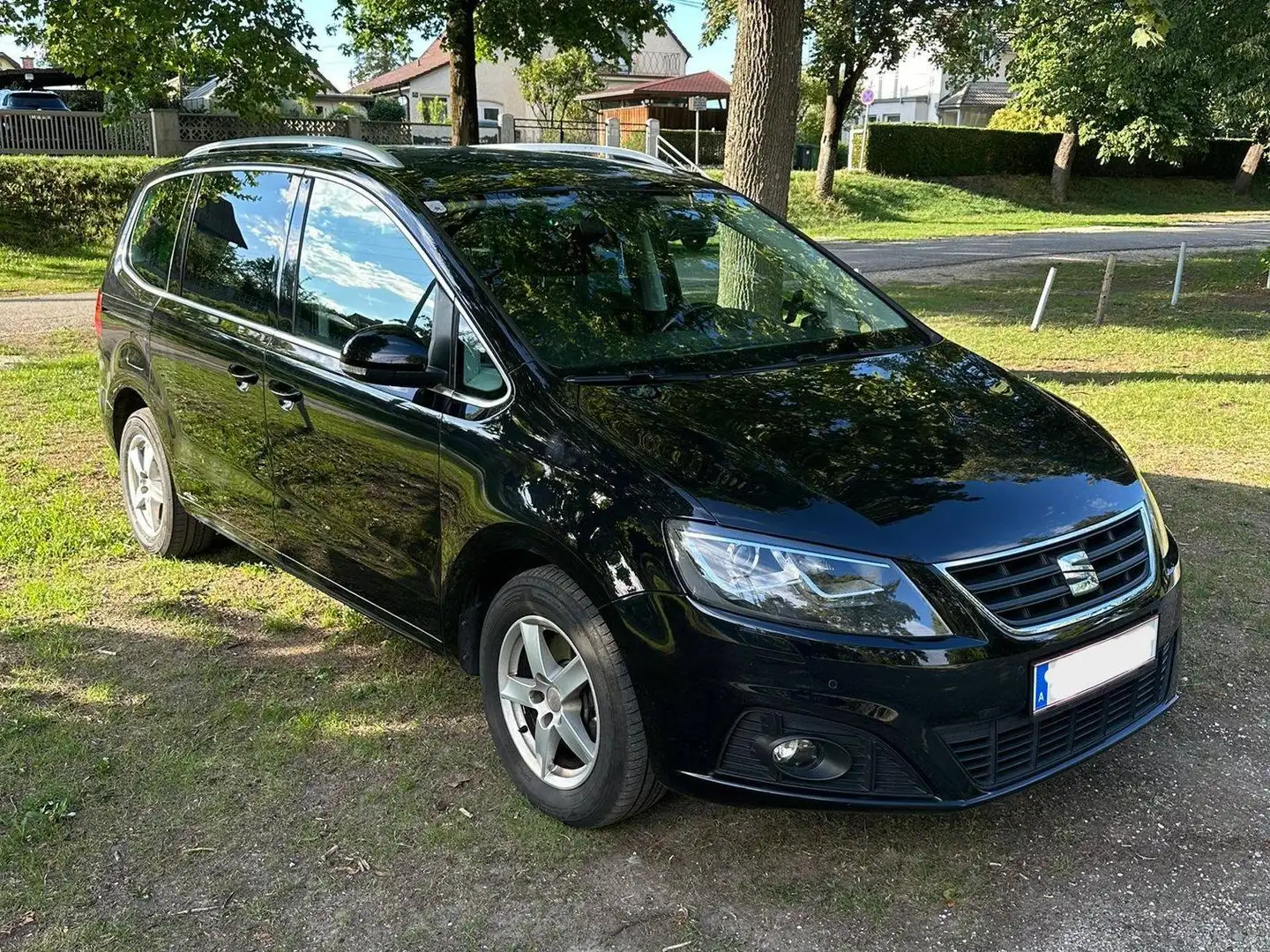 SEAT Alhambra Alhambra Executive 2,0 TDI CR Executive Schwarz - 1