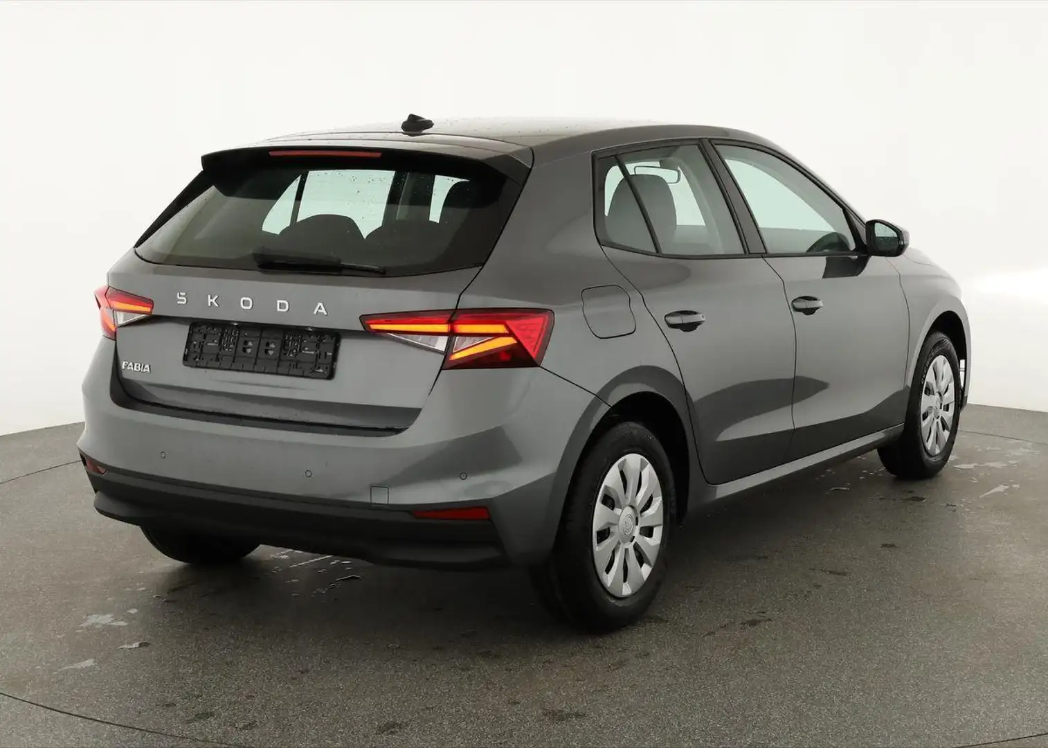 Skoda Fabia Selection 1.0 TSI Selection, Tempomat, Ladebode... Grau - 2