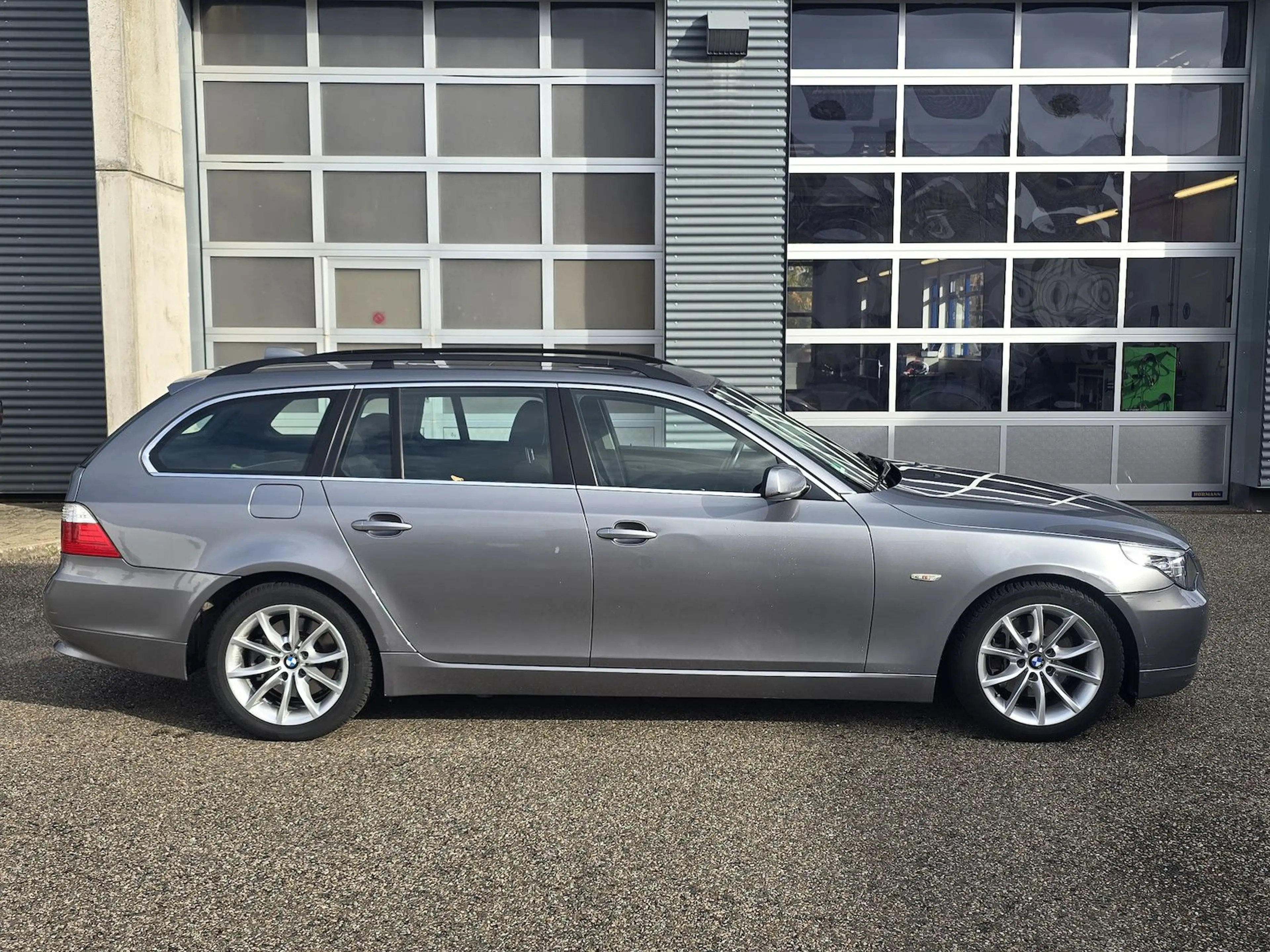 BMW 523 Automatic NAVI Klimaautomatik-90 000KM- — photo 3