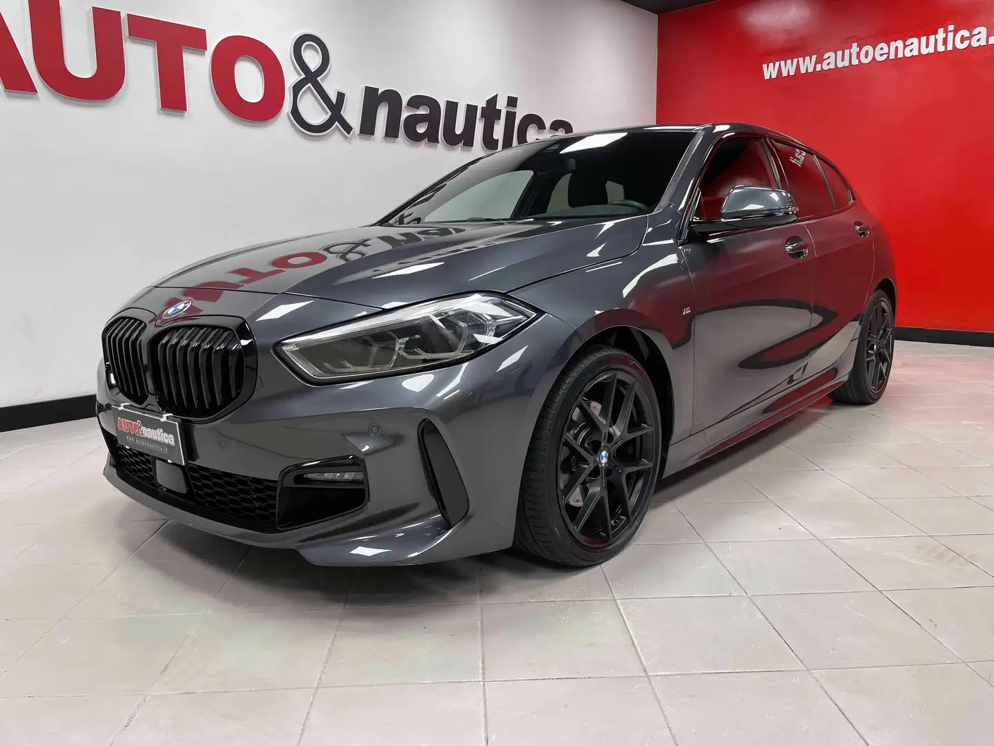 BMW 118 D M-SPORT AUTO - IVA DEDUCIBILE Grigio - 1