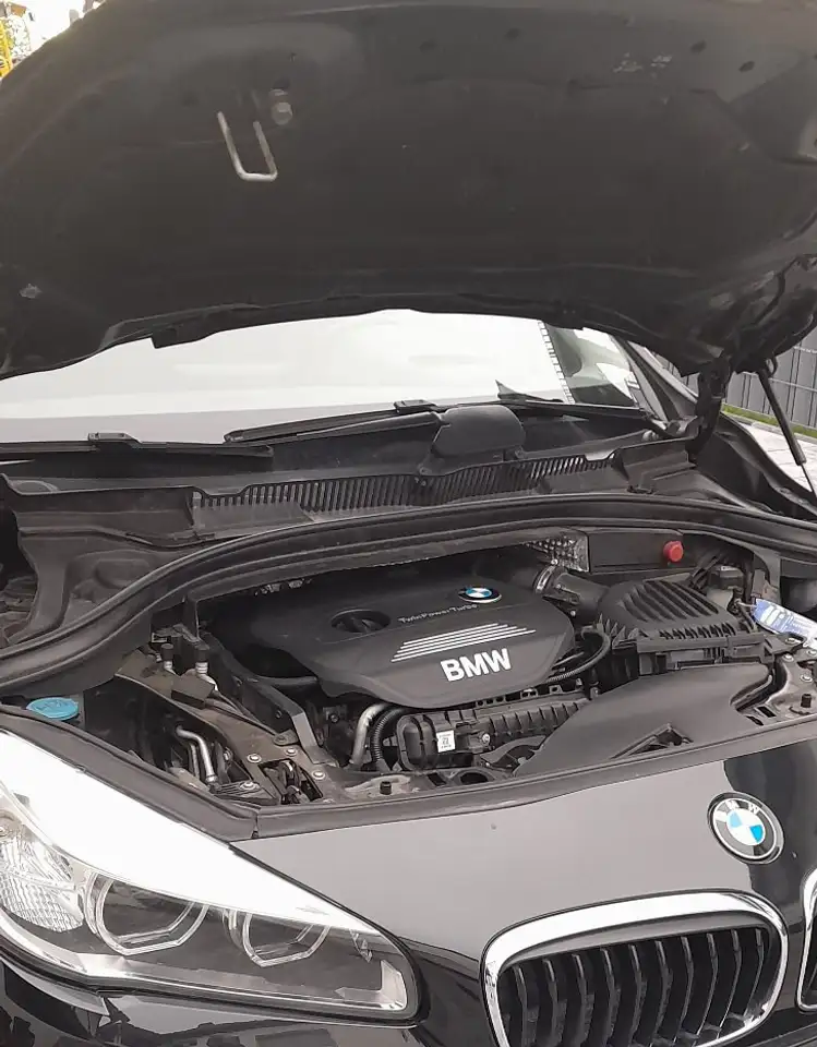 BMW 218