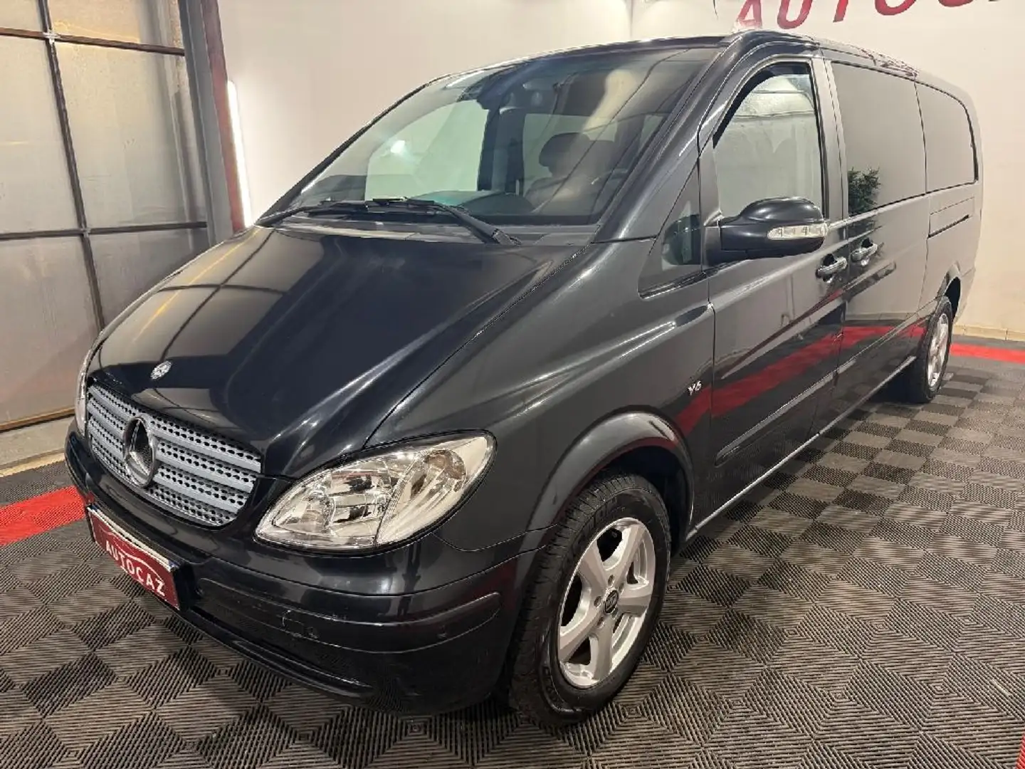 Mercedes-Benz Viano 3.0CDI Extra Long Trend AUTOMATIQUE*2PORTES COULISSANTES Gris - 2