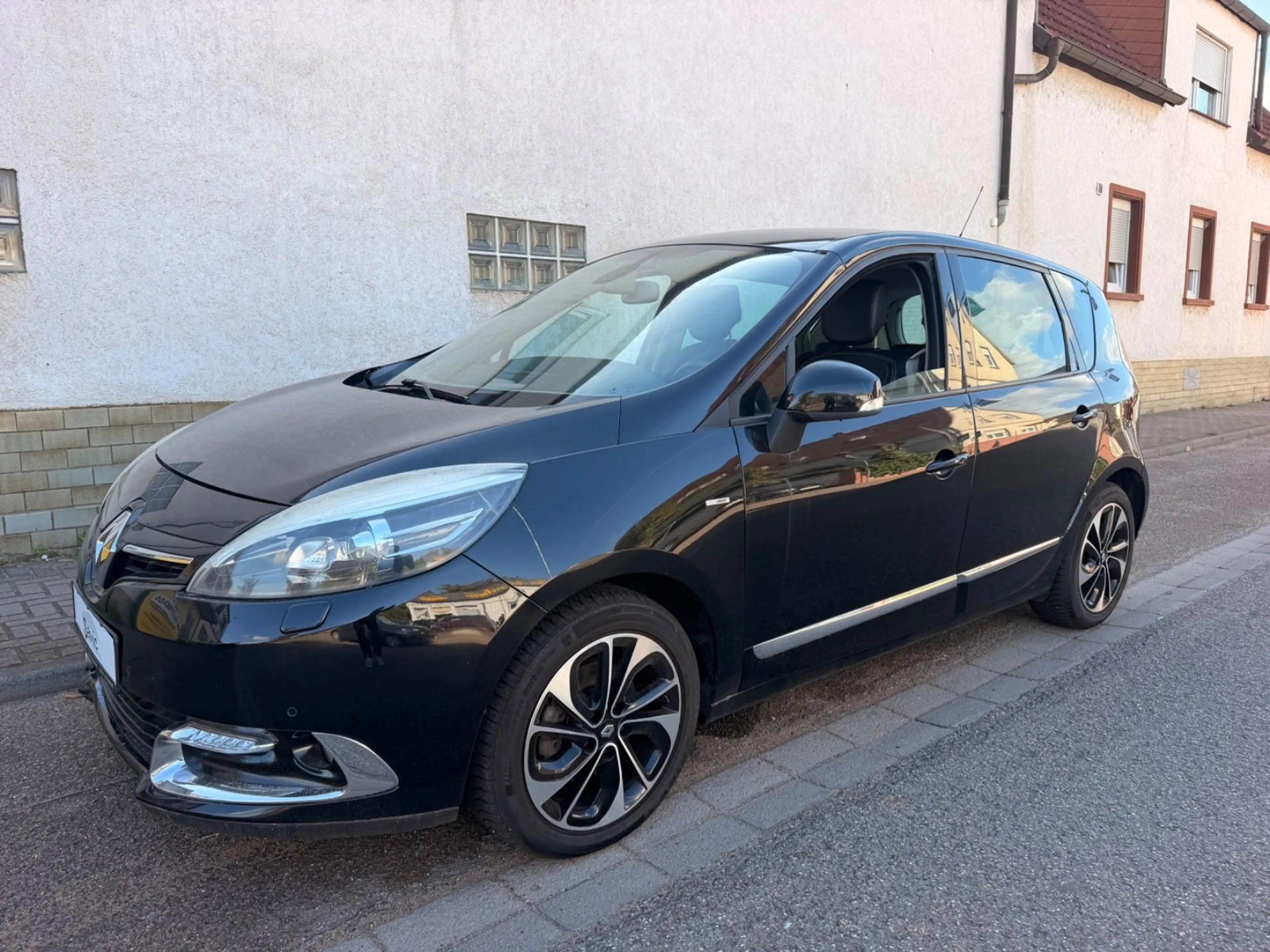 Renault Scenic III Xmod BOSE Edition 1.5 dci Automatik