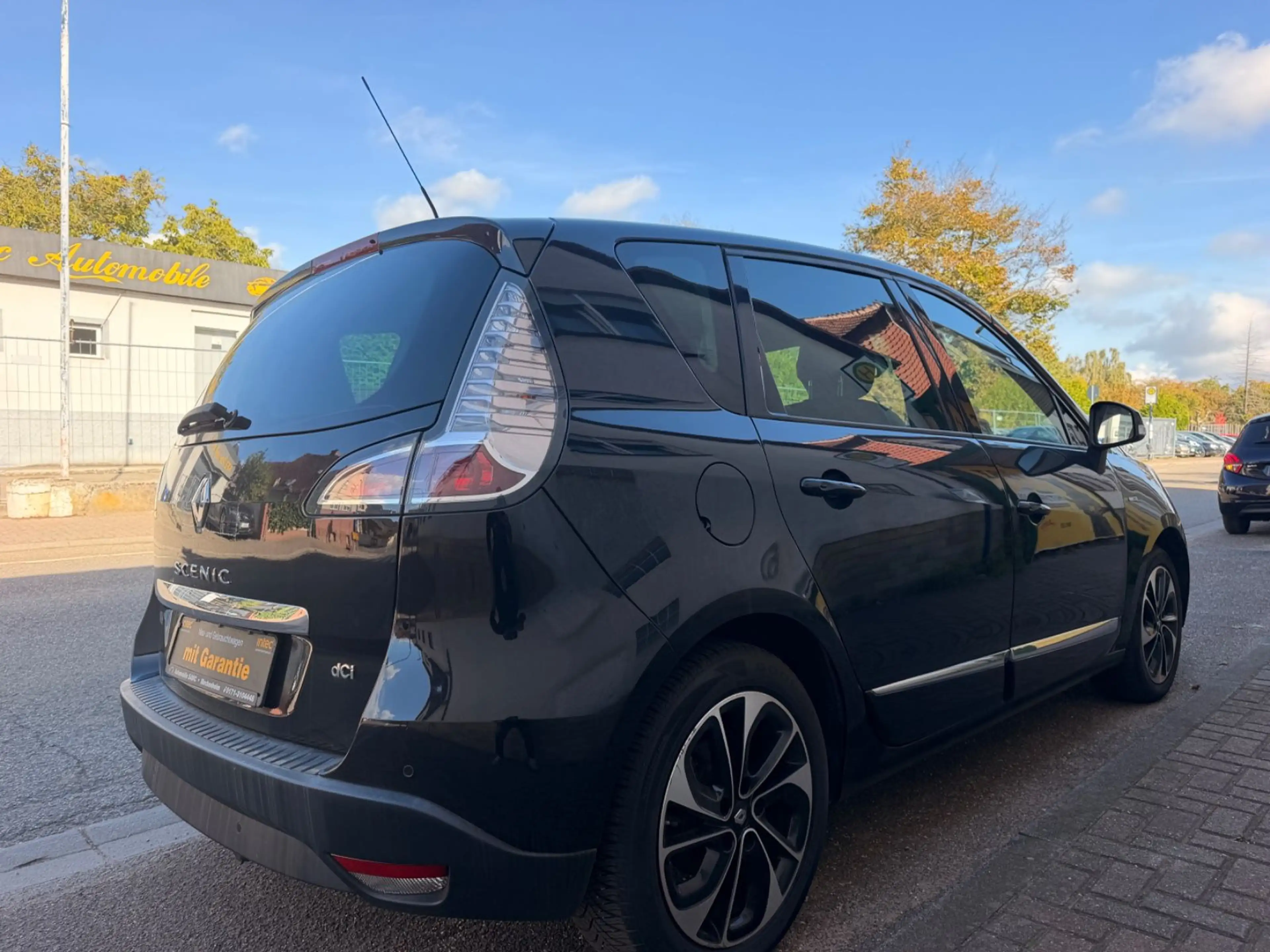 Renault Scenic III Xmod BOSE Edition 1.5 dci Automatik — photo 4