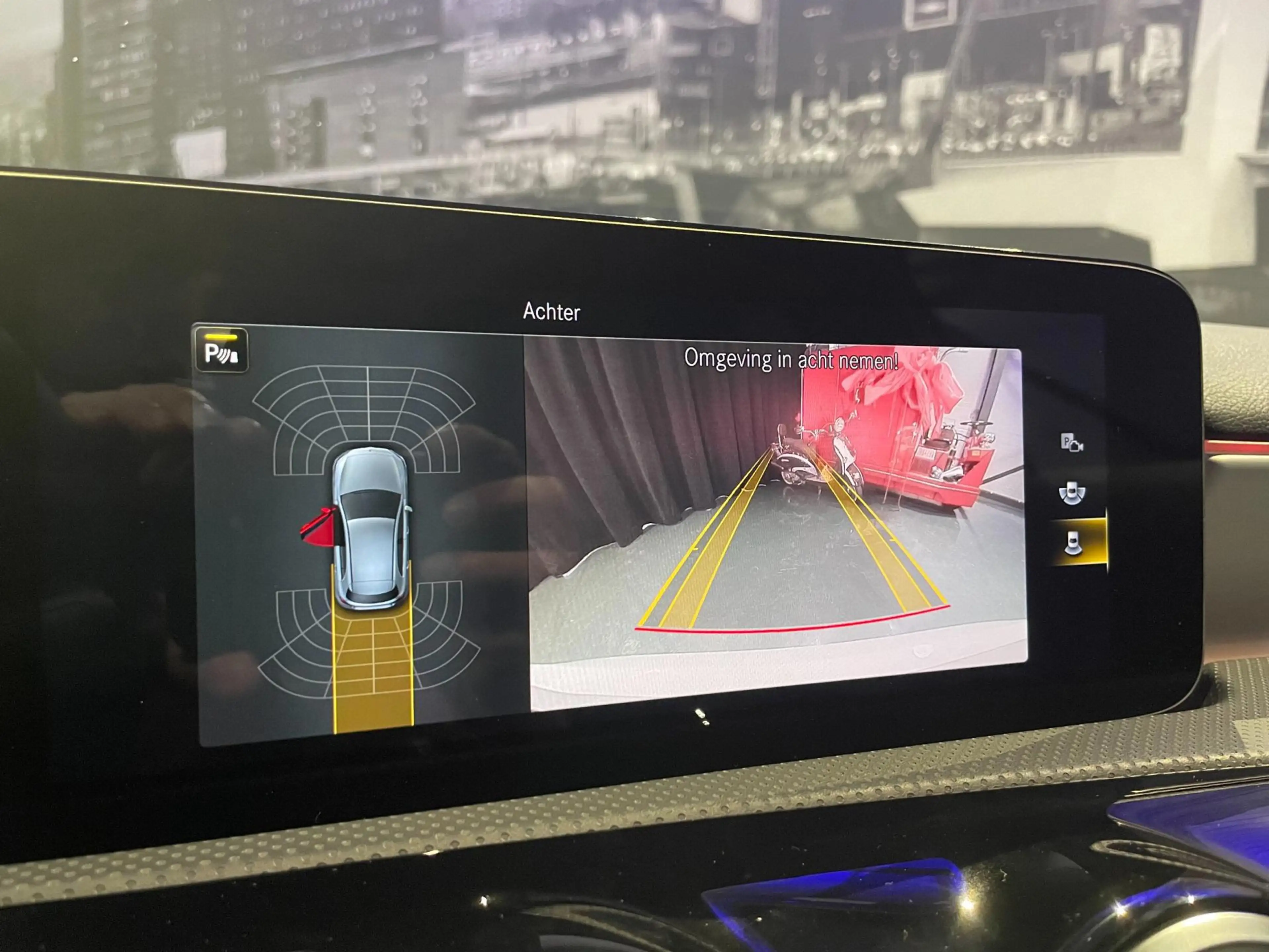 Mercedes-Benz A 180 Business Solution AMG *NL Auto*Led*Pano*Camera* — photo 20