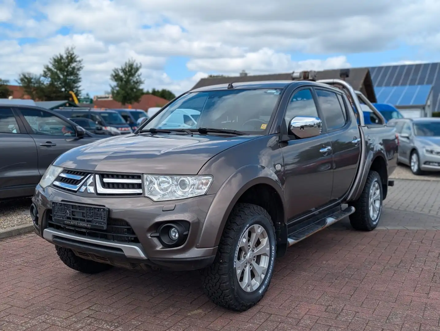Mitsubishi L200 2.5 DI-D DoubleCab AUTOMATIK KLIMA TEMPO - 2
