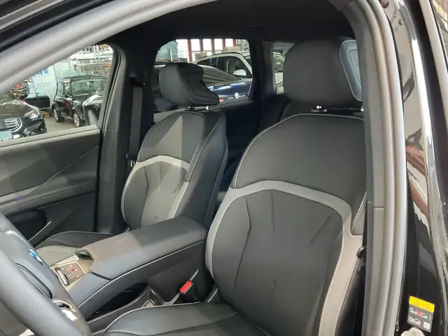 BMW Ix3 view 8