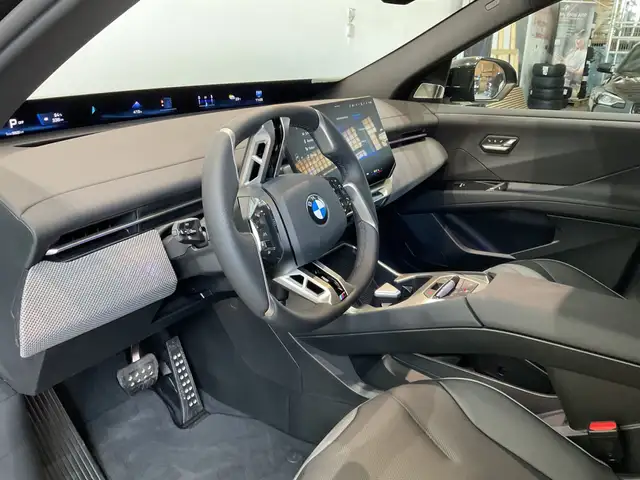 BMW Ix3 view 6