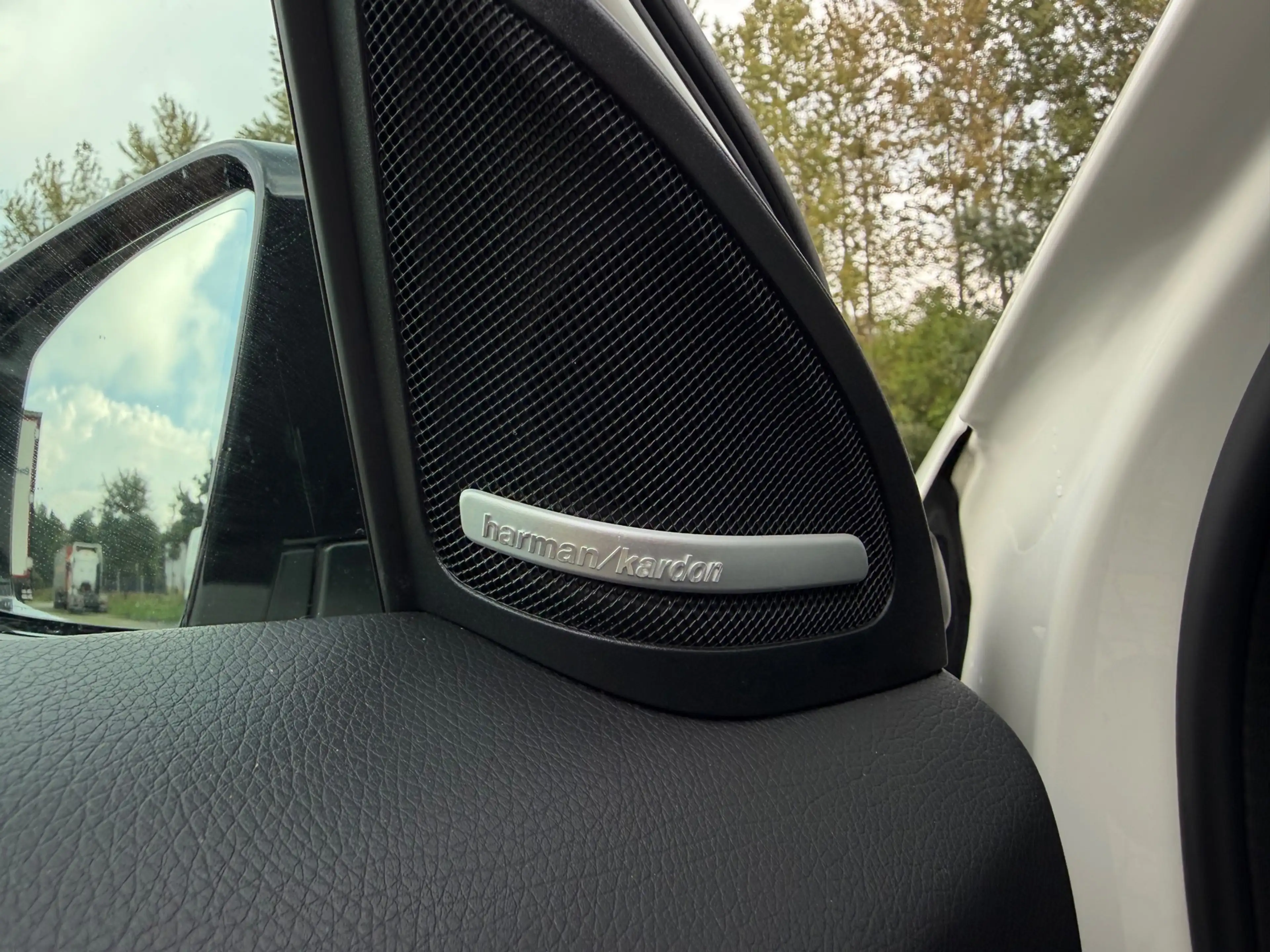 Mercedes-Benz GLA 45 AMG 4MATIC Premium Plus DEALER ONDERHOUDEN H&K SOUND D — photo 17