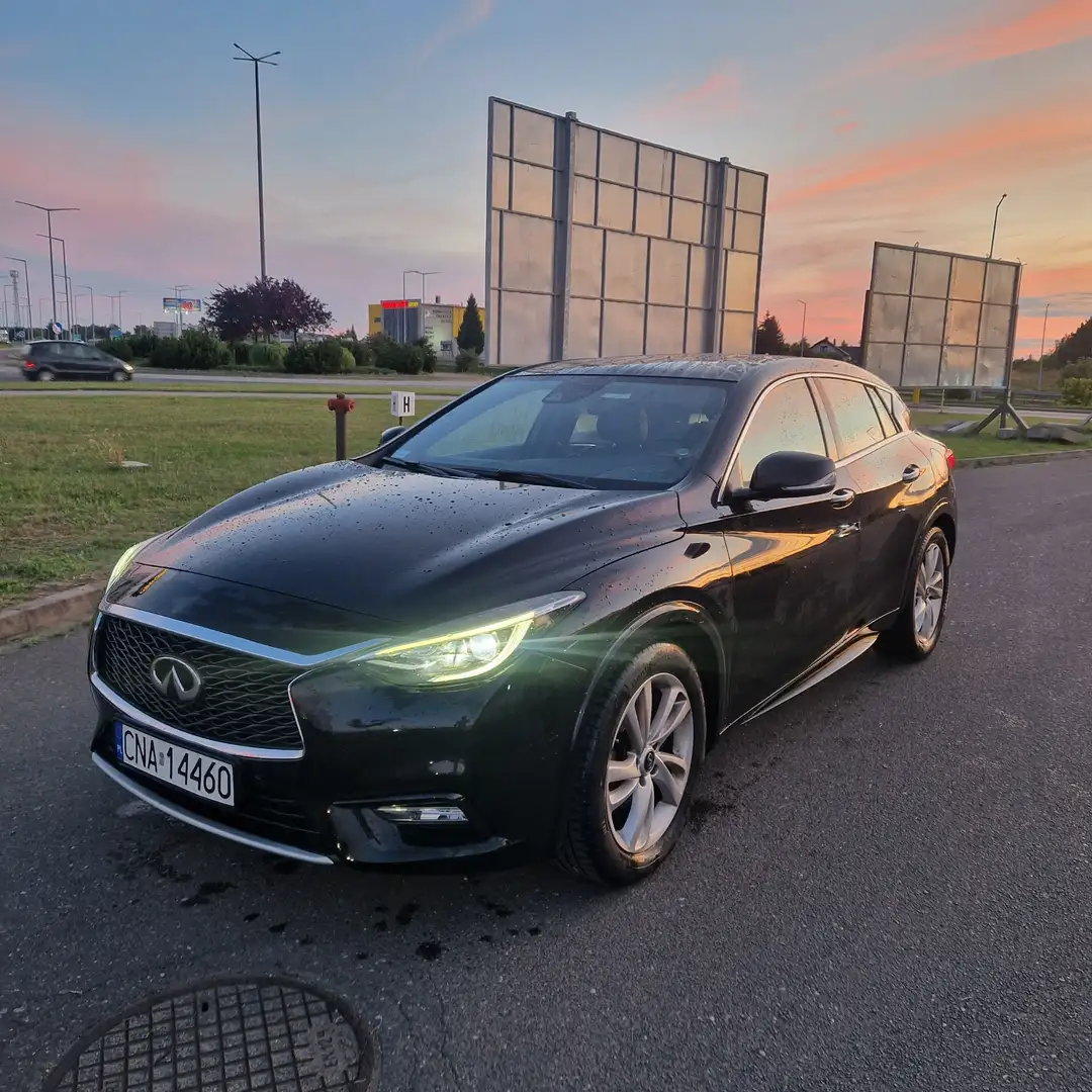Infiniti Q30 1.5d Business Executive - 1