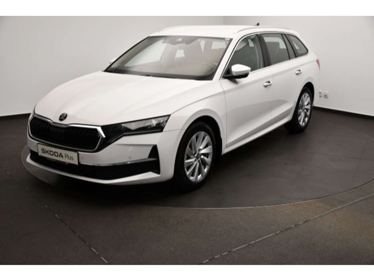 Skoda Octavia 2025 — Combi 1.5TSI DSG Selection AHK/STANDHZ/L