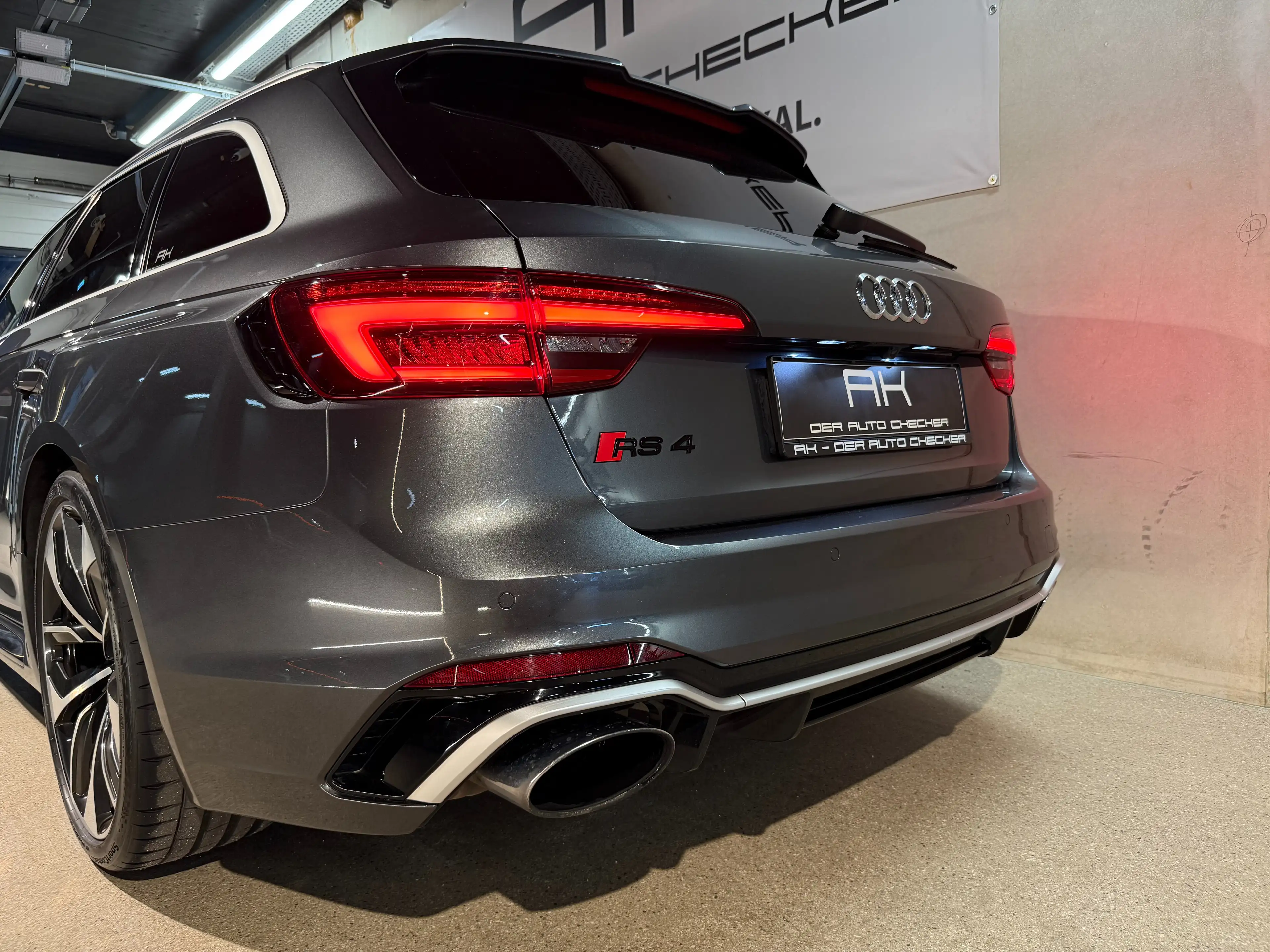 Audi RS4 2.9 TFSI quattro *ohne OPF — photo 9