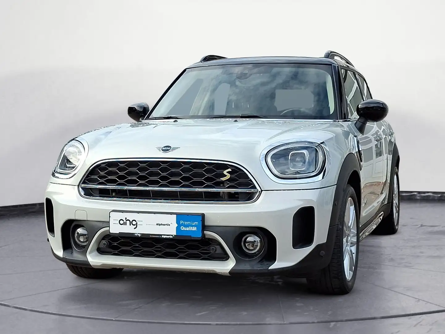 MINI Cooper E Countryman Cooper SE ALL4 Classic Trim Aut. RFT Weiß - 2
