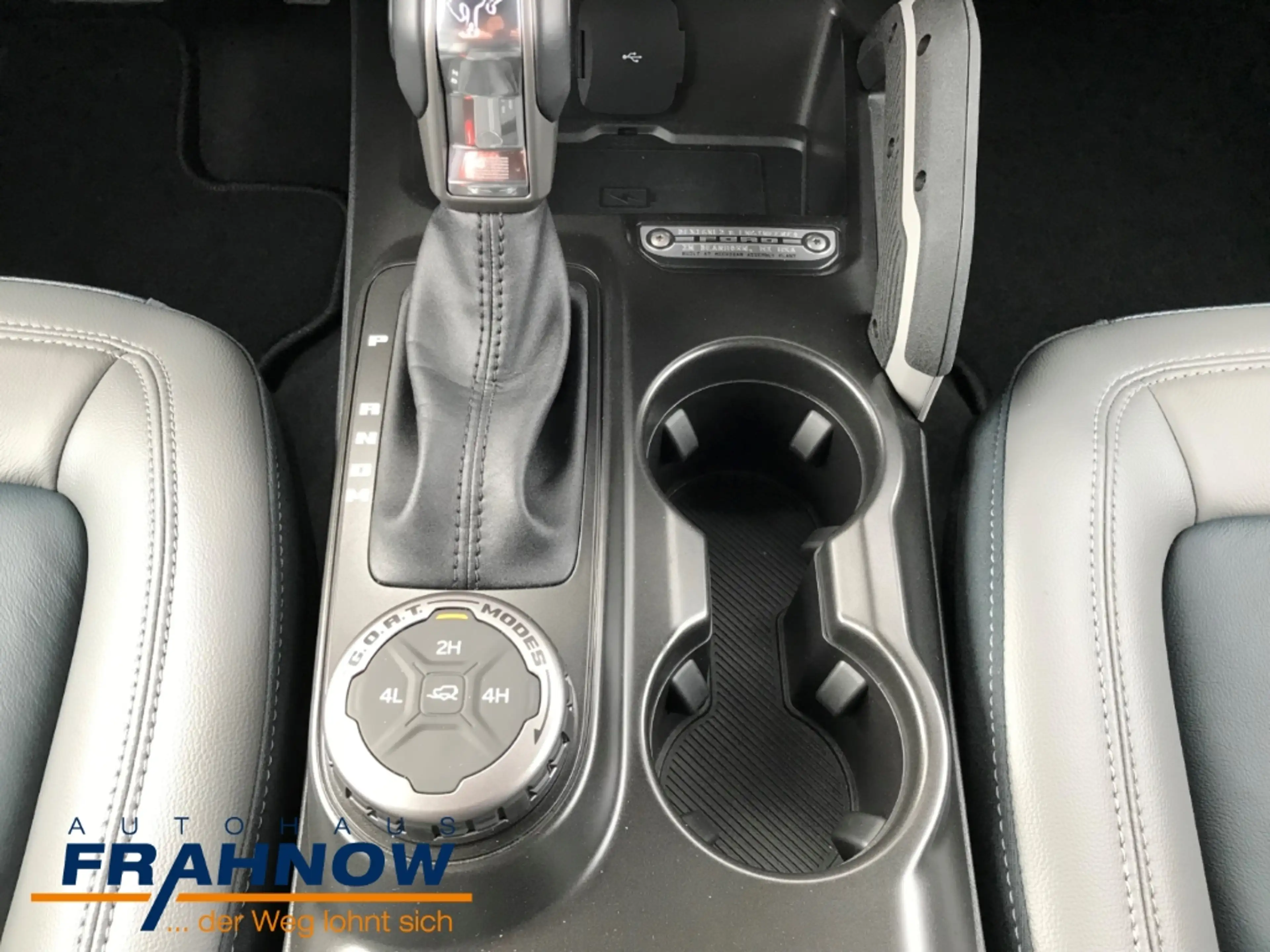 Ford Bronco 2.7 EcoBoost Outer Banks 4x4 LED NAVI ACC — photo 15