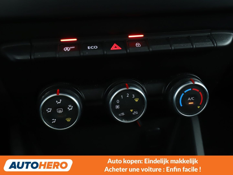 Dacia Duster 1.6 SCe Comfort — photo 9