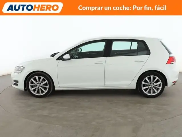 Volkswagen Golf view 3