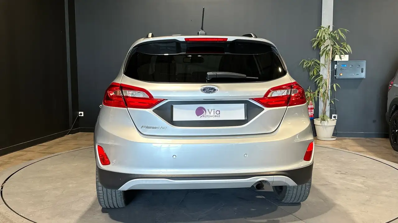 Ford Fiesta Active — photo 7