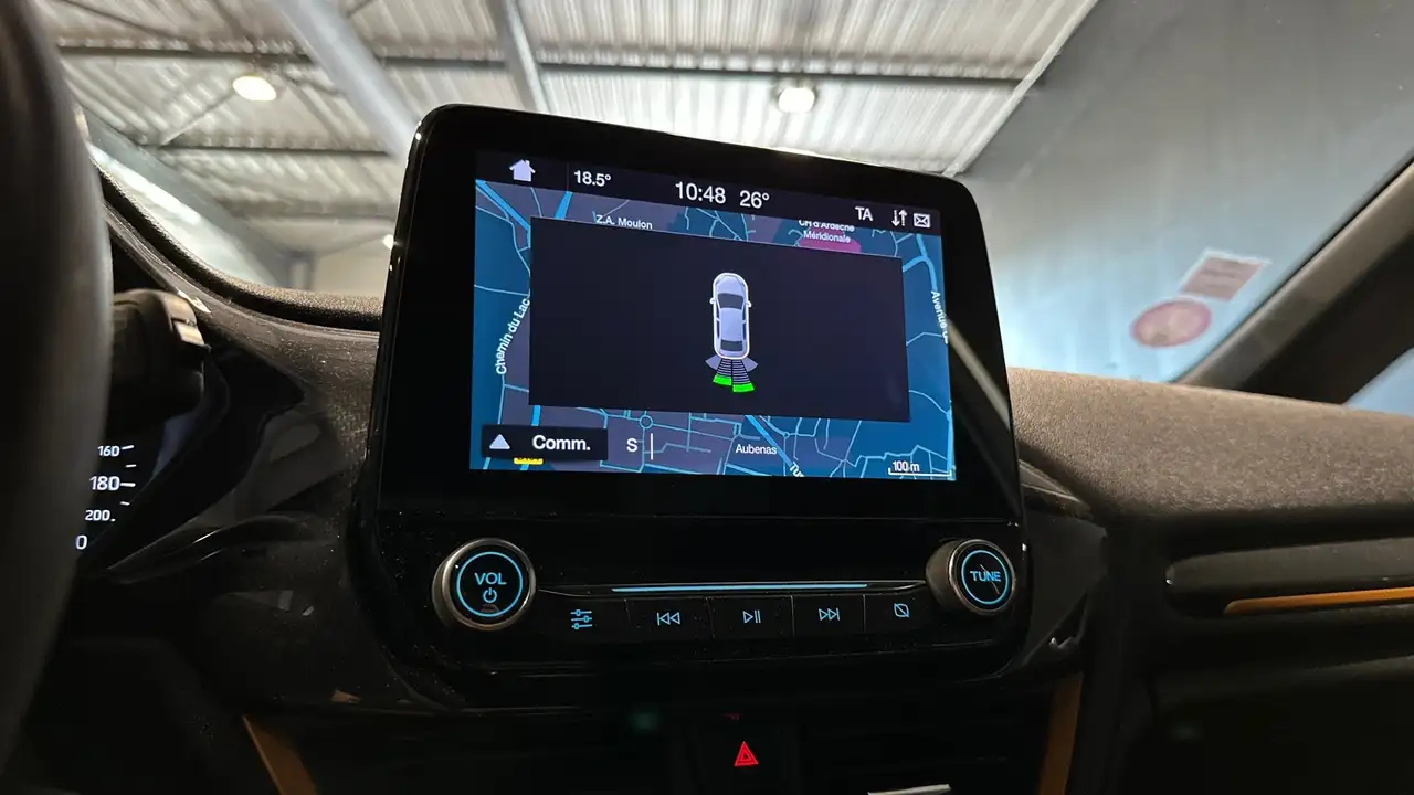 Ford Fiesta Active — photo 18