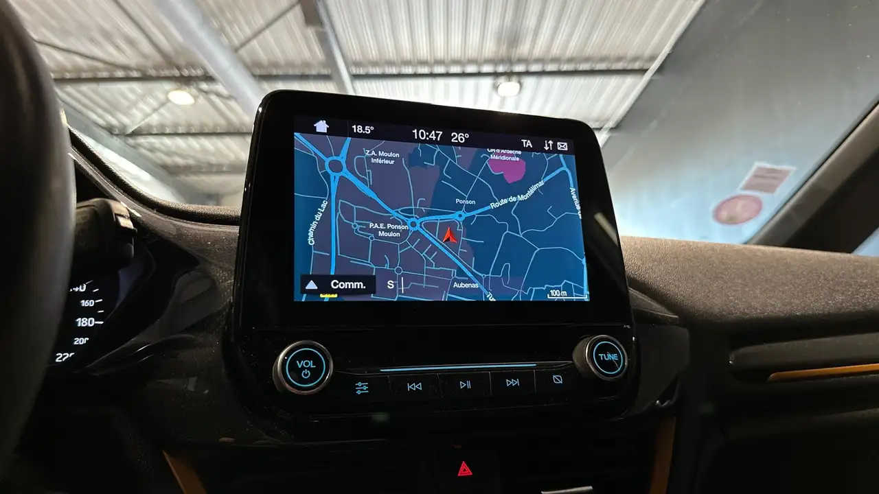 Ford Fiesta Active — photo 17