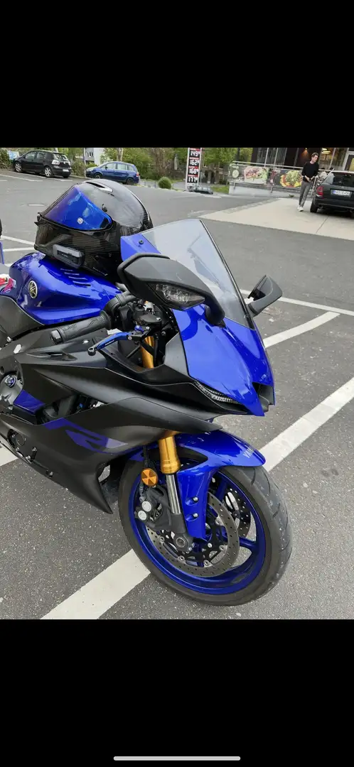 Yamaha YZF-R6 Blue - 2
