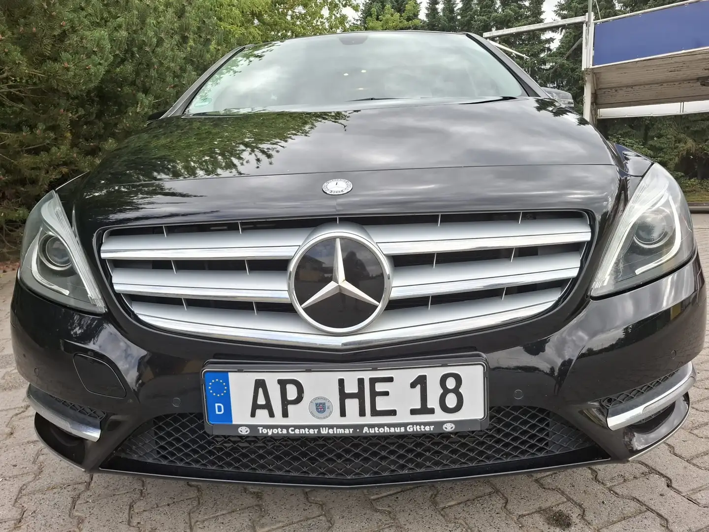 Mercedes-Benz B 180 B 180 (BlueEFFICIENCY) - 2