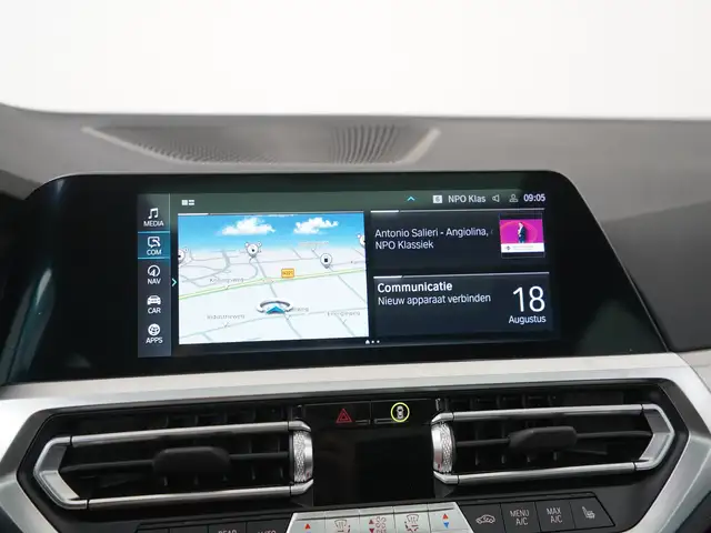BMW 3 Series view 18