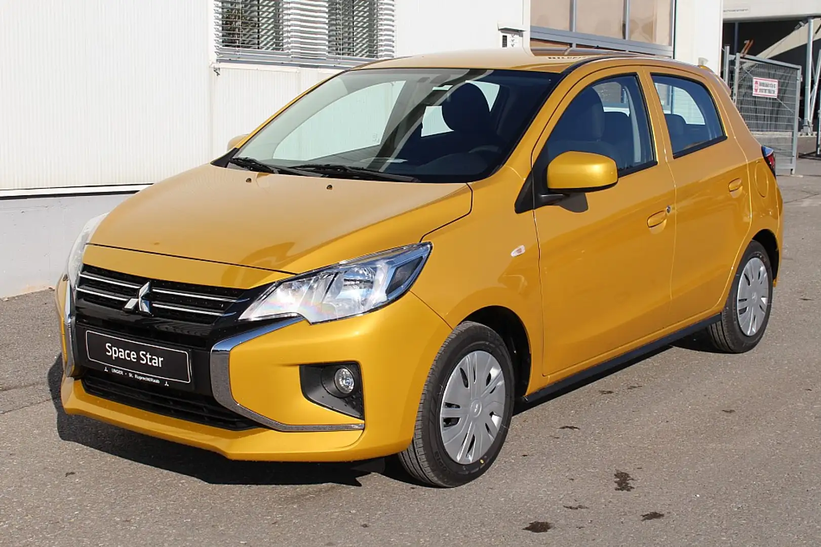Mitsubishi Space Star 1,2 MIVEC AS&G Inform Amarillo - 1