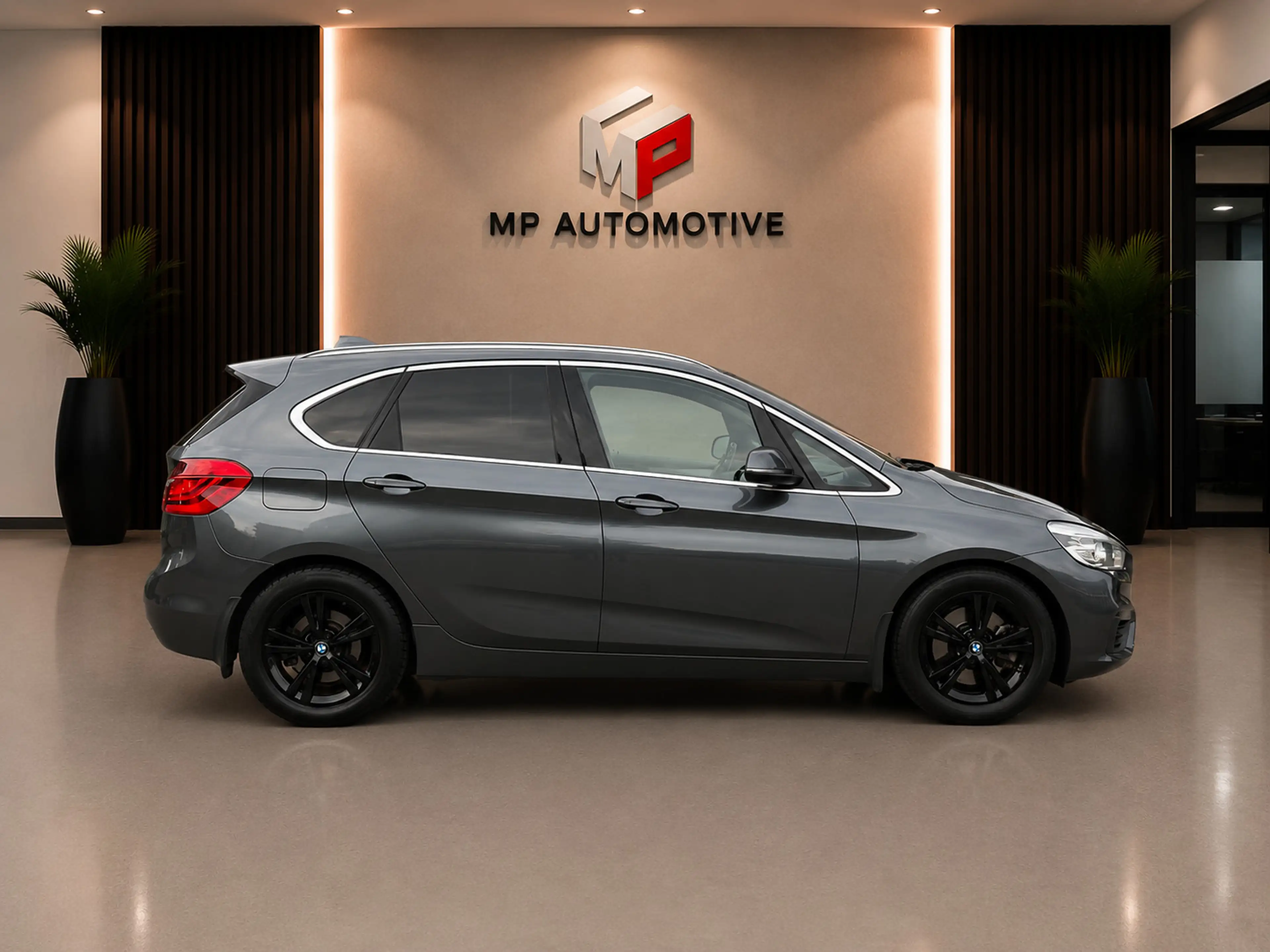 BMW 225 2-serie Active Tourer 225xe iPerformance Centennia — photo 8